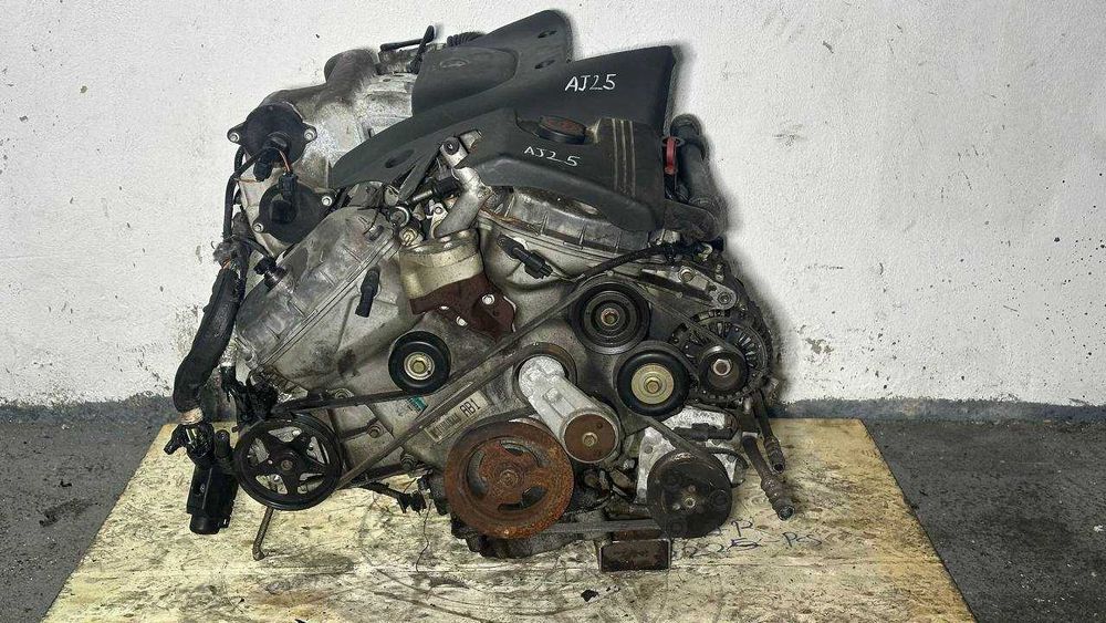 Двигатель AJ25 V6 2.5 Jaguar X-type 4wd Ягуар Х-тайп полный привод AJ