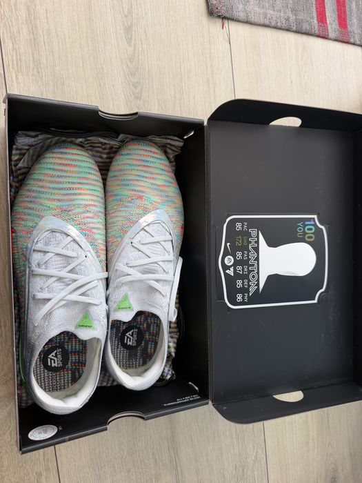 Футболни обувки NIKE PHANTOM 6 LOW ELITE