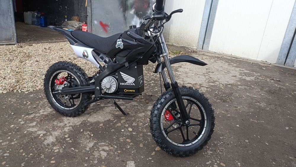 Motocicleta electrica de cross pentru copii