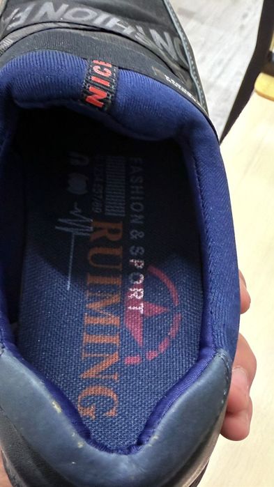 Аяк киім 43 размер 1 акрет киілген