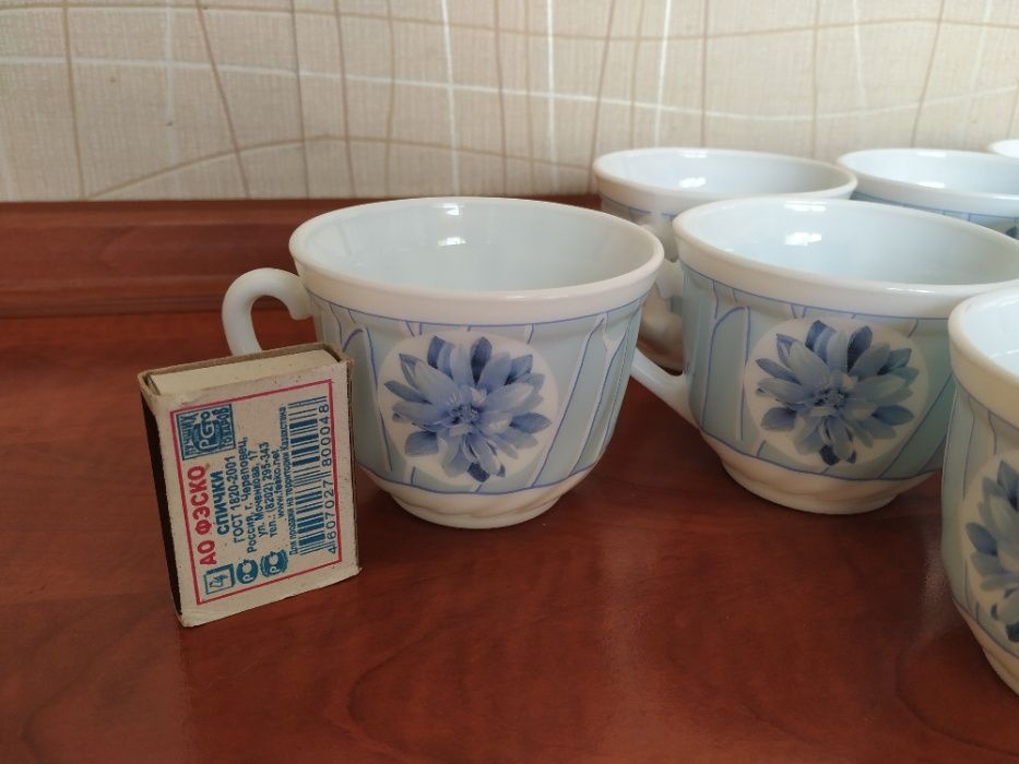 Чашки чайные 12 штук