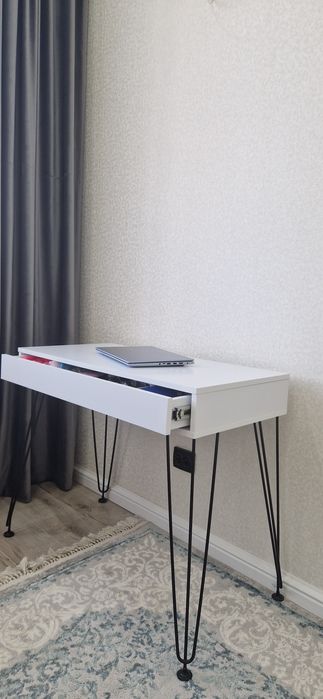 Туалетный столик