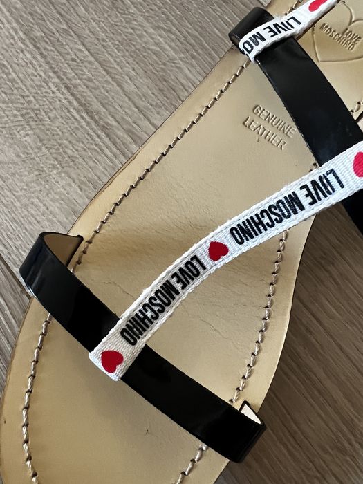 Дамски сандали Moschino