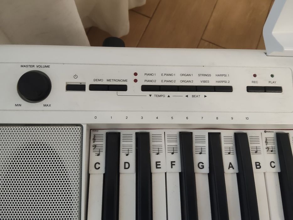 Yamaha NP-12 Piaggero White Set
