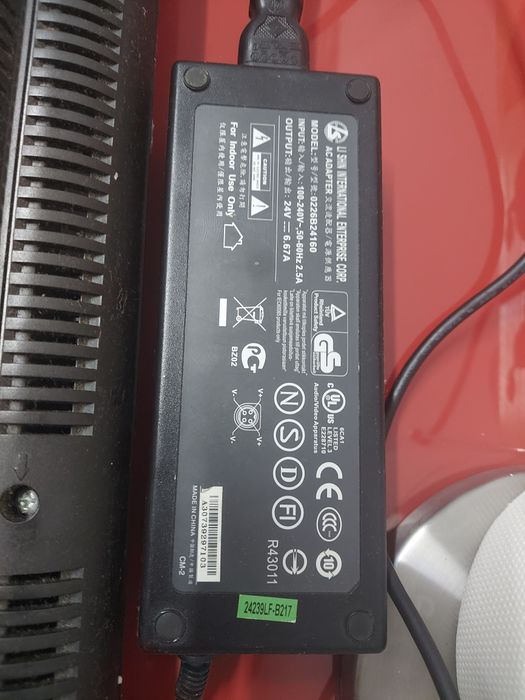 Tv Westwood,56 cm ,pentru piese ,alimentator 24 v ,telecomanda