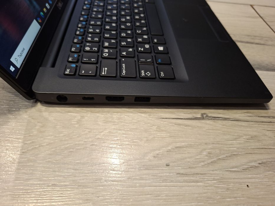 Dell Latitude 7390-i5 8350u/8гб/256гб м.2