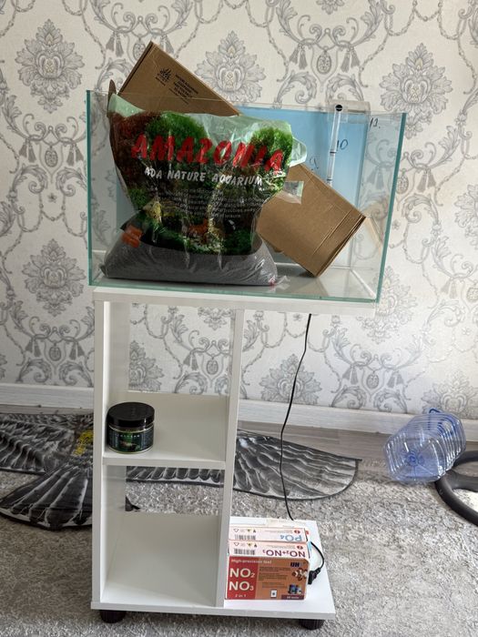 Аквариум с тумбой