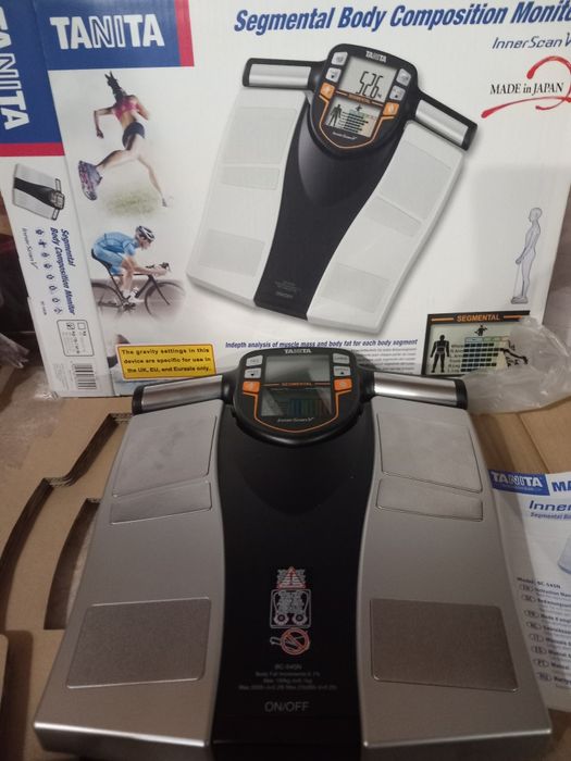 Танита-уред за измерване на теглото и др.