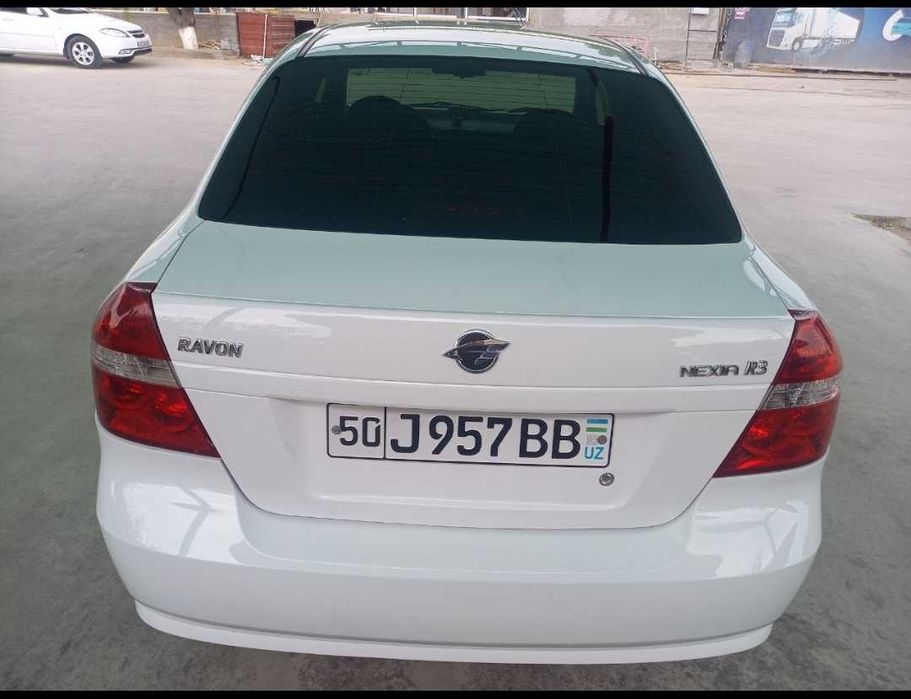 Автомобиль Nexia 3