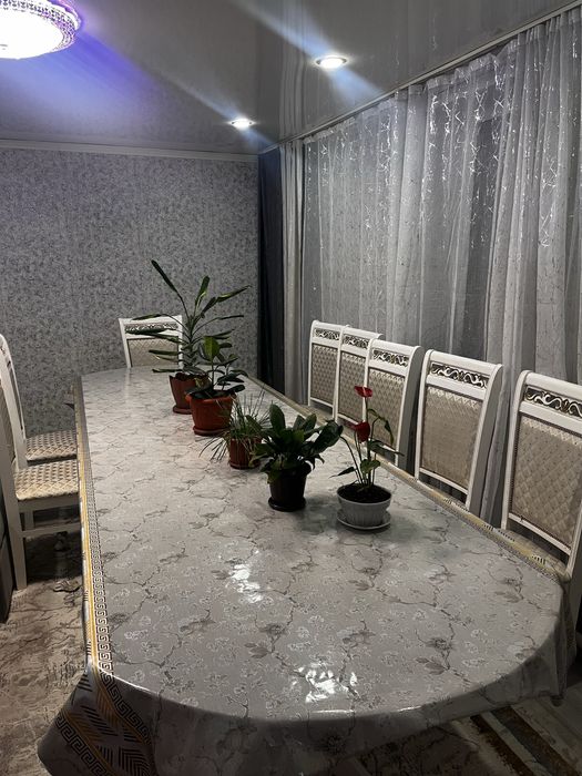 Продам стол