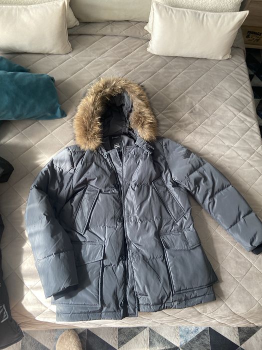 Продам пуховик Gas