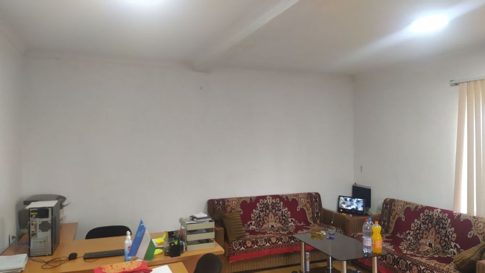 Чинозда ишлаб чикаришга жой сотилади.4гектар