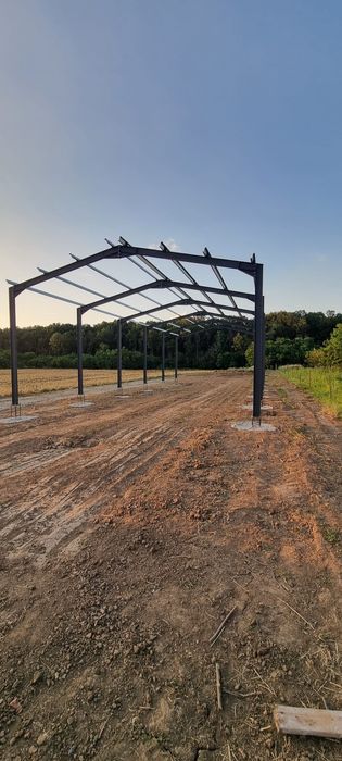 Vând structură metalică 10×20×4h