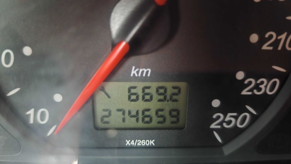 Citroen C5 2.0 16V 136 к.с. 2002 г.