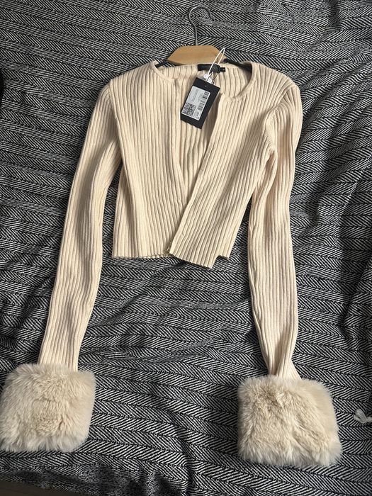 Кофта с мехом новая S/M