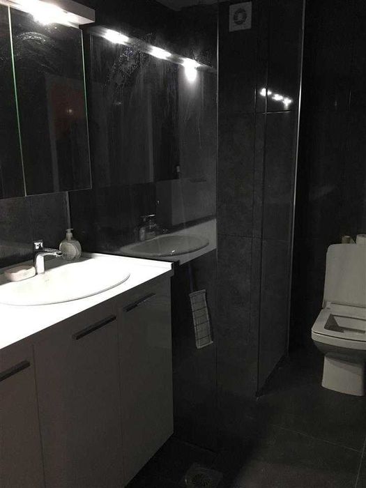 Дава се под наем Тристаен апартамент в Бургас, Изгрев - 80 кв.м за 229.5 € - Снимка #1