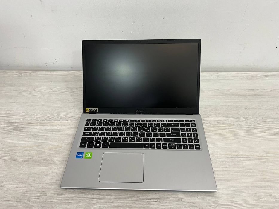 Noutbukni erkaki Acer