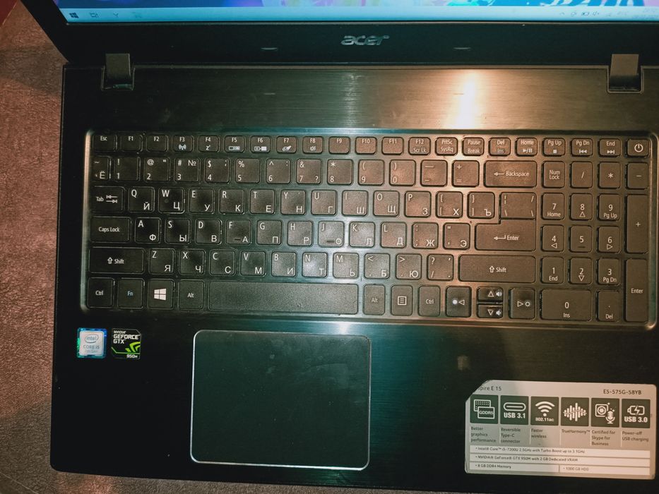 Продается ноутбук