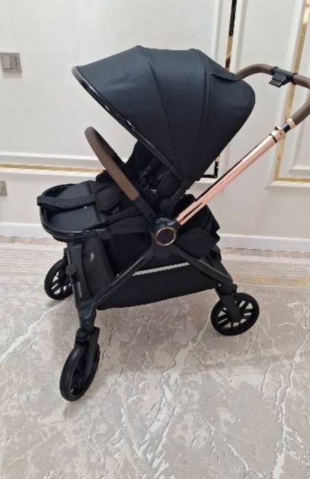 Продам коляску срочно