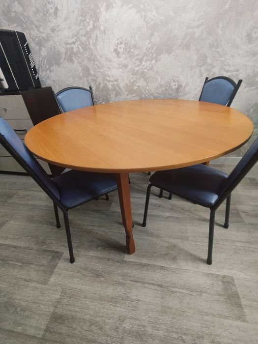 Стулья продам 4 шт