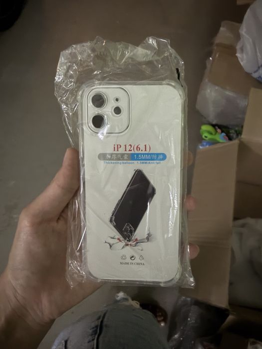 Чехлы на  iphone