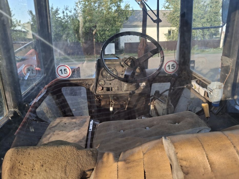 Продам МТЗ-82 передная лопата есть