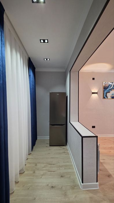 Срочно Продаётся 2в3 комнатная квартира Авиасозлар-1 ринок Кадышева