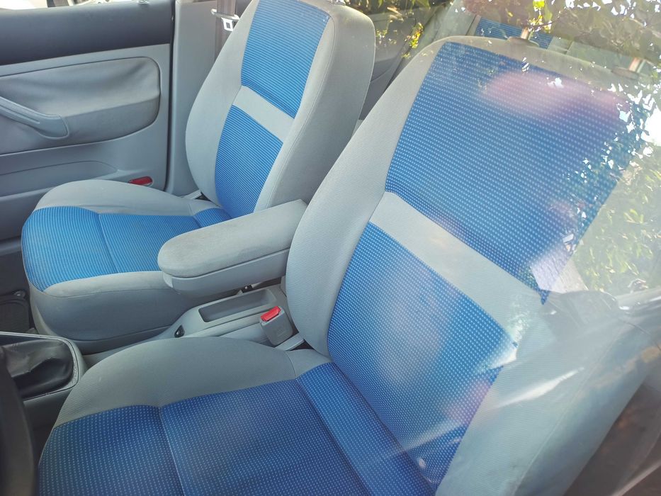VOLKSWAGEN Golf 2000 — imagine 5