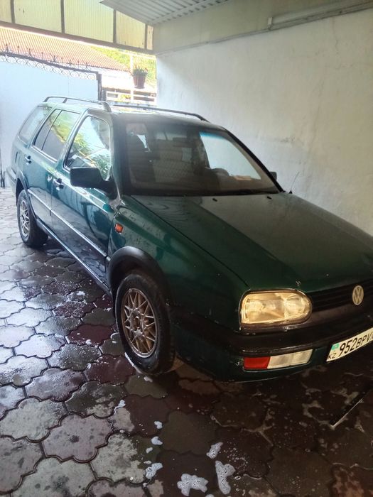 Продам машину Golf 3 пассат.