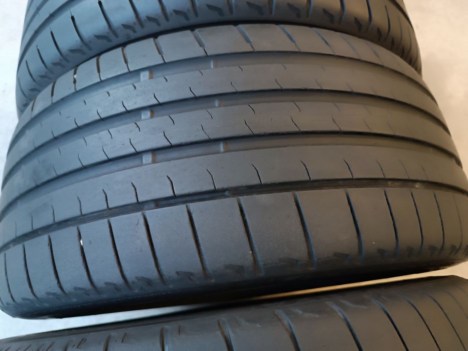 Anvelope vara 225 45 17 Bridgestone dot2022