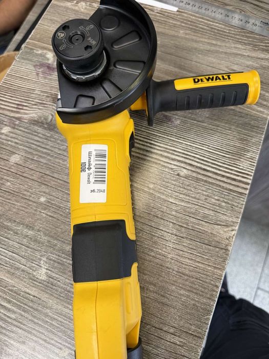 Нов ъглошлайф Dewalt DWE4257