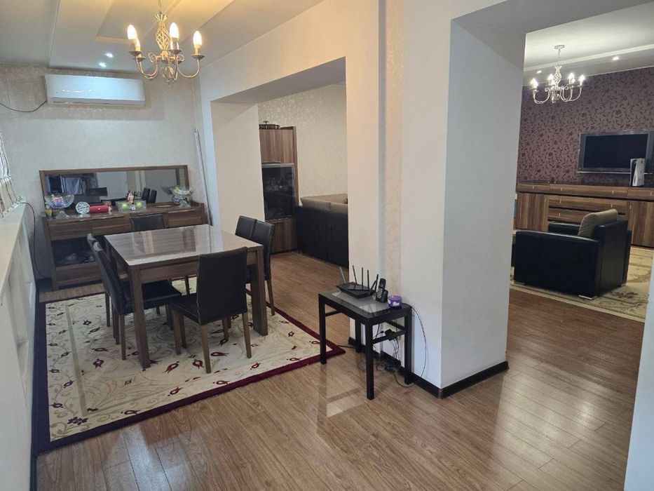 Квартира 7 комнатная Садык Азимов спец план