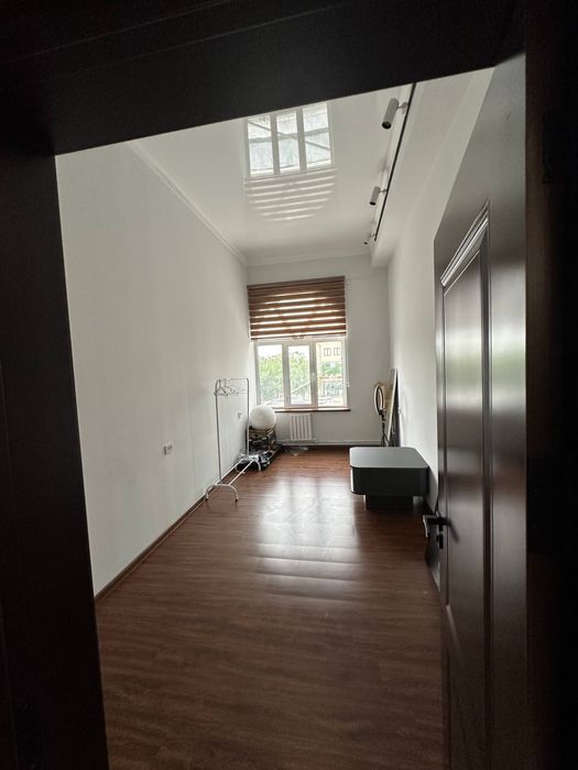 Kokcha masjidi | Katta yo‘lda 80 m² ofis | Evro remont | Bez makler