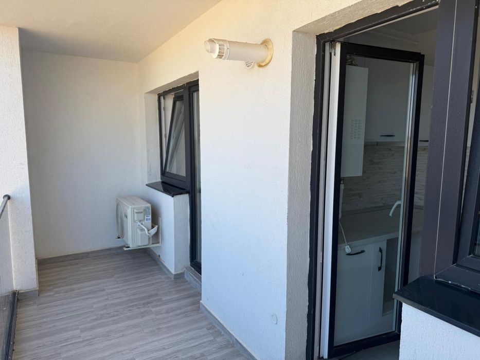 Studio + Parcare Subterana - 81 Residence