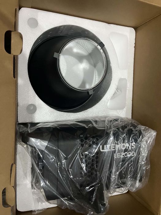 Lampa led Godox LE200D