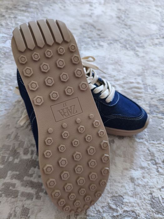 Обувь женская Zara