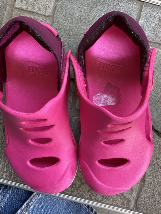 Сандали за момиче на Nike (найк)