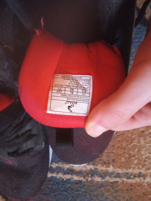 Vand papuci de baschet shaq originali.