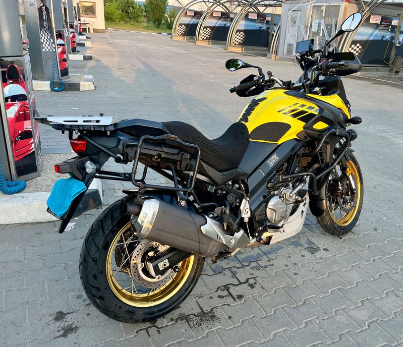 Suzuki V Strom 650 XT