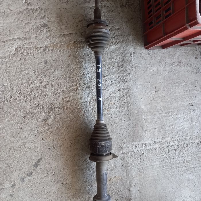 Полуоска дясна за VW Tansporter T5