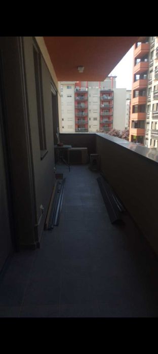 Închiriez apartament cu contract