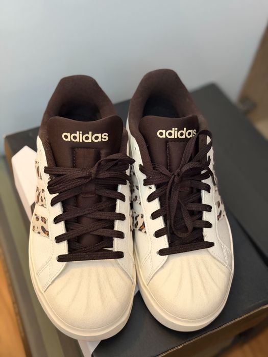 Маратонки Adidas