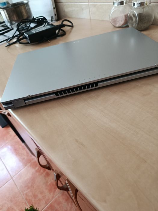 Laptop aspire  3 15   16 gb ram ddr 5  ryzen 5