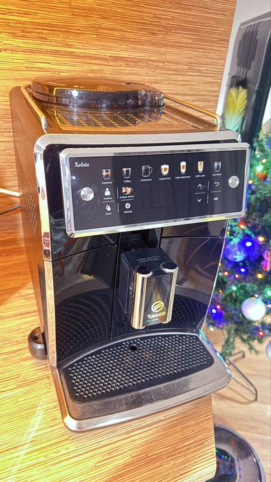 Saeco Xelsis кафе автомат