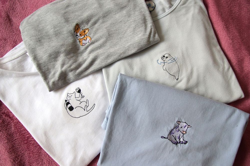 бродерия върху дрехи - тениски, суитшъри и др.