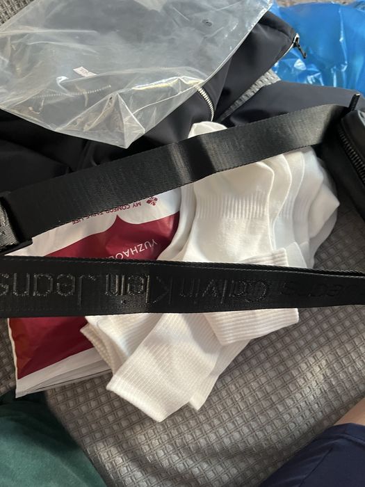 Calvin Klein — барсетка новая