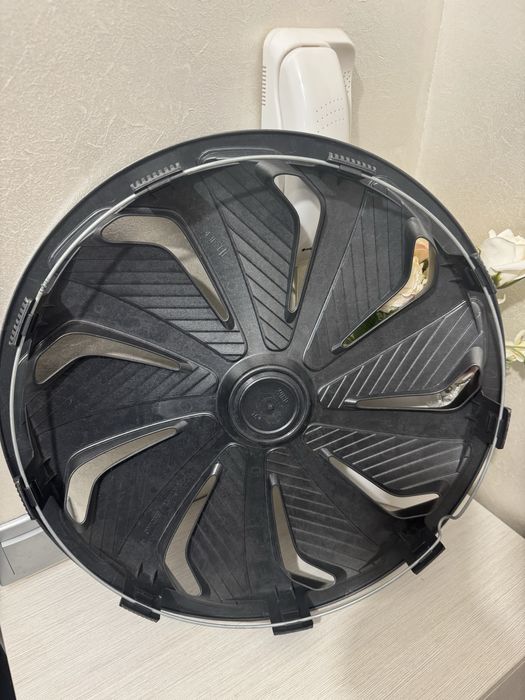 4 Таза 16 цола НОВИ