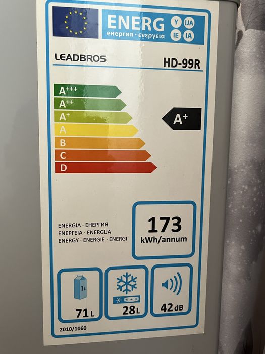 Продам холодильник LEADBROS