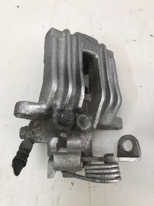 Etrier stânga dreapta spate Audi A4 B6 B7