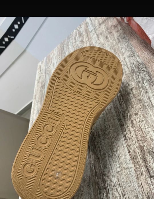 Vand adidasi gucci originali